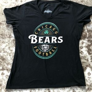 SOLD Unique Women’s Chicago Bears V-neck tee